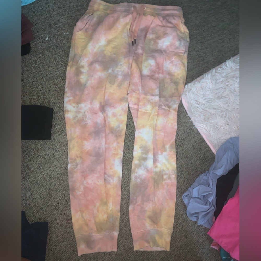 Tie-dye sweatpants- size small
